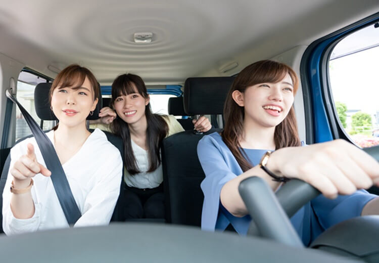 Covoiturage : quelle assurance auto souscrire - Heyme